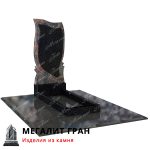 Классическая модель памятника. В качестве стандартного материала используются использоваться различные виды гранитов.